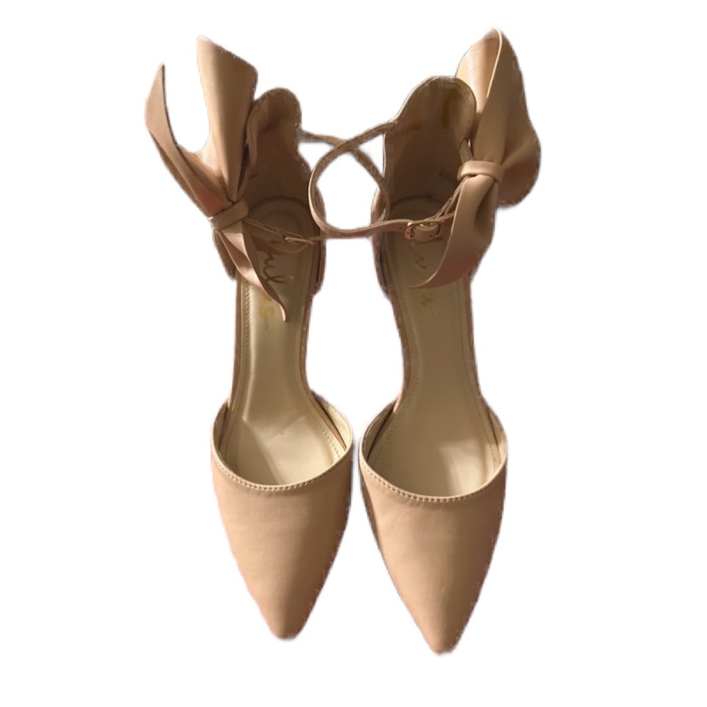 Lulu’s Nude Heels with Bow Size 8 (NEW)
